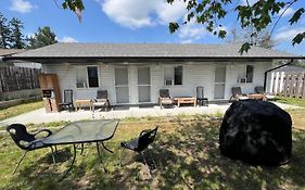Guest Suite Private Retreat For 2 Guests With Ac - 4 Units Available